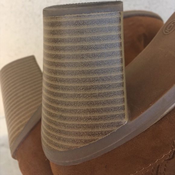 Over the knee, Tan Faux Suede Boots - Picture 6 of 7